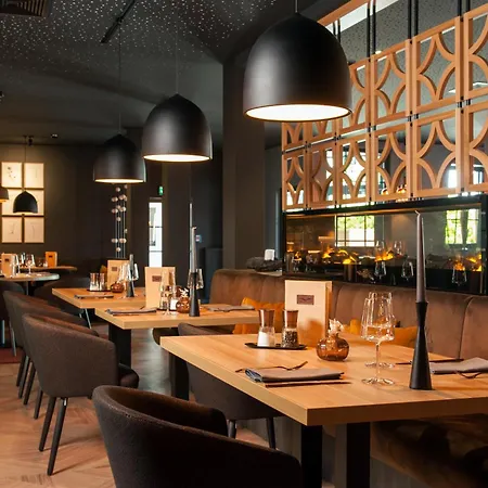 诺沃姆酒店 酒店 4*