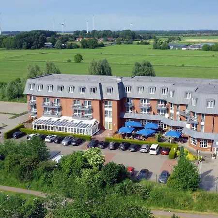 诺沃姆酒店 Hinte