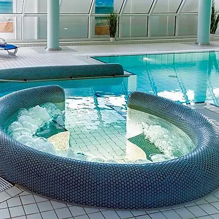 Hotel Novum 4*