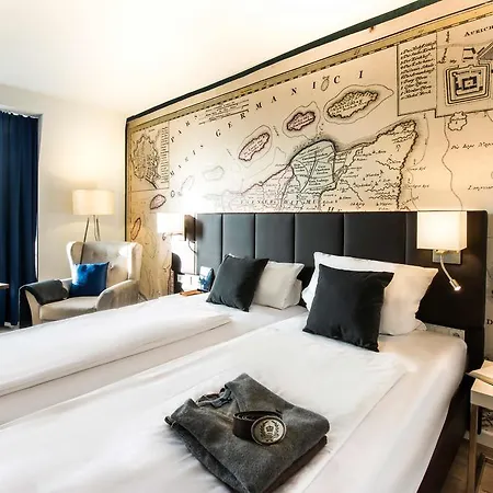 酒店 诺沃姆酒店 4*